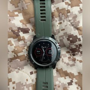 Garmin Fenix 5x Sapphire watch w/charger